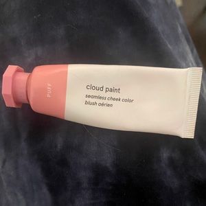 Glossier cloud paint in Puff